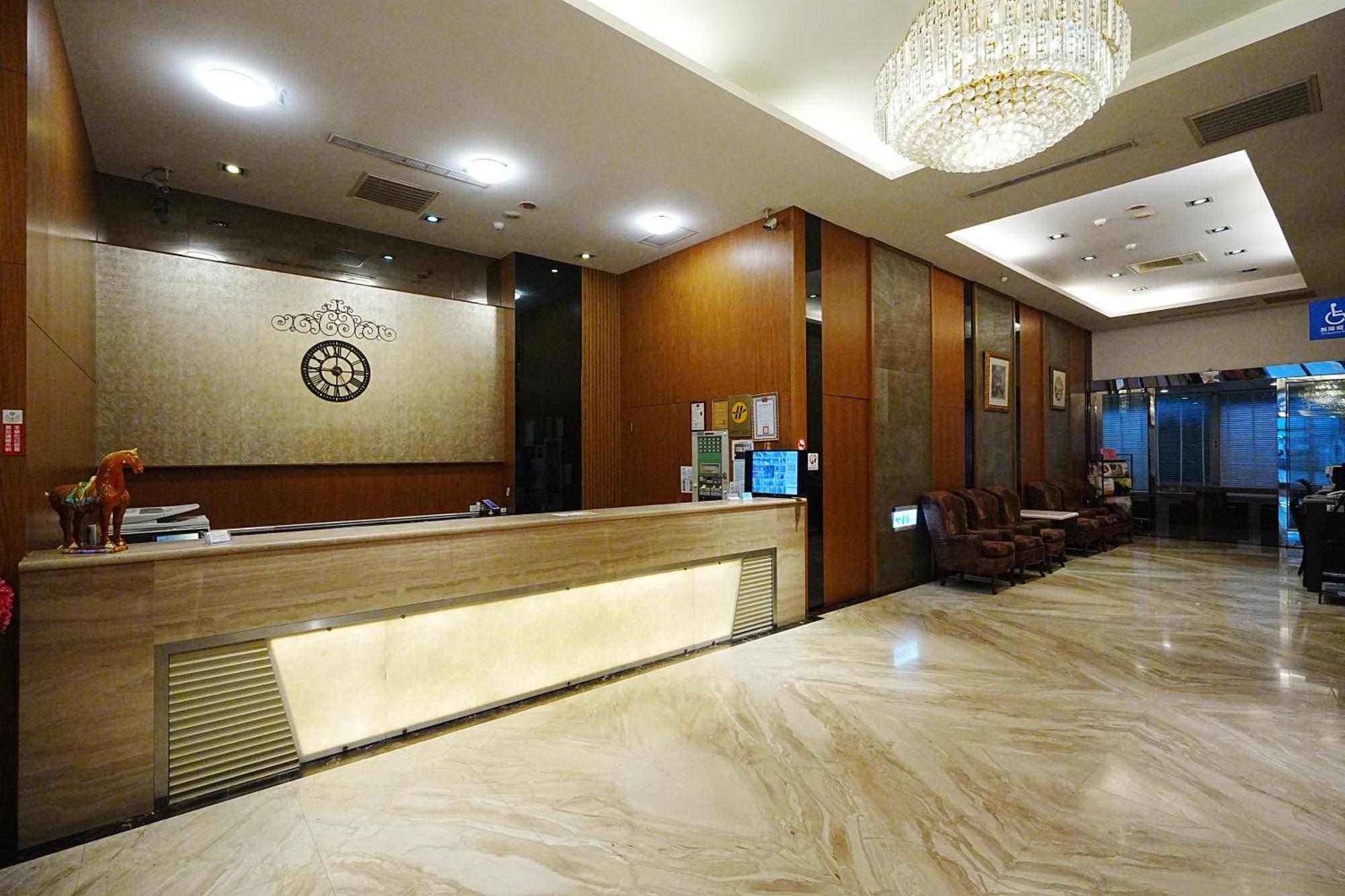 York Hotel Taipei Exterior photo