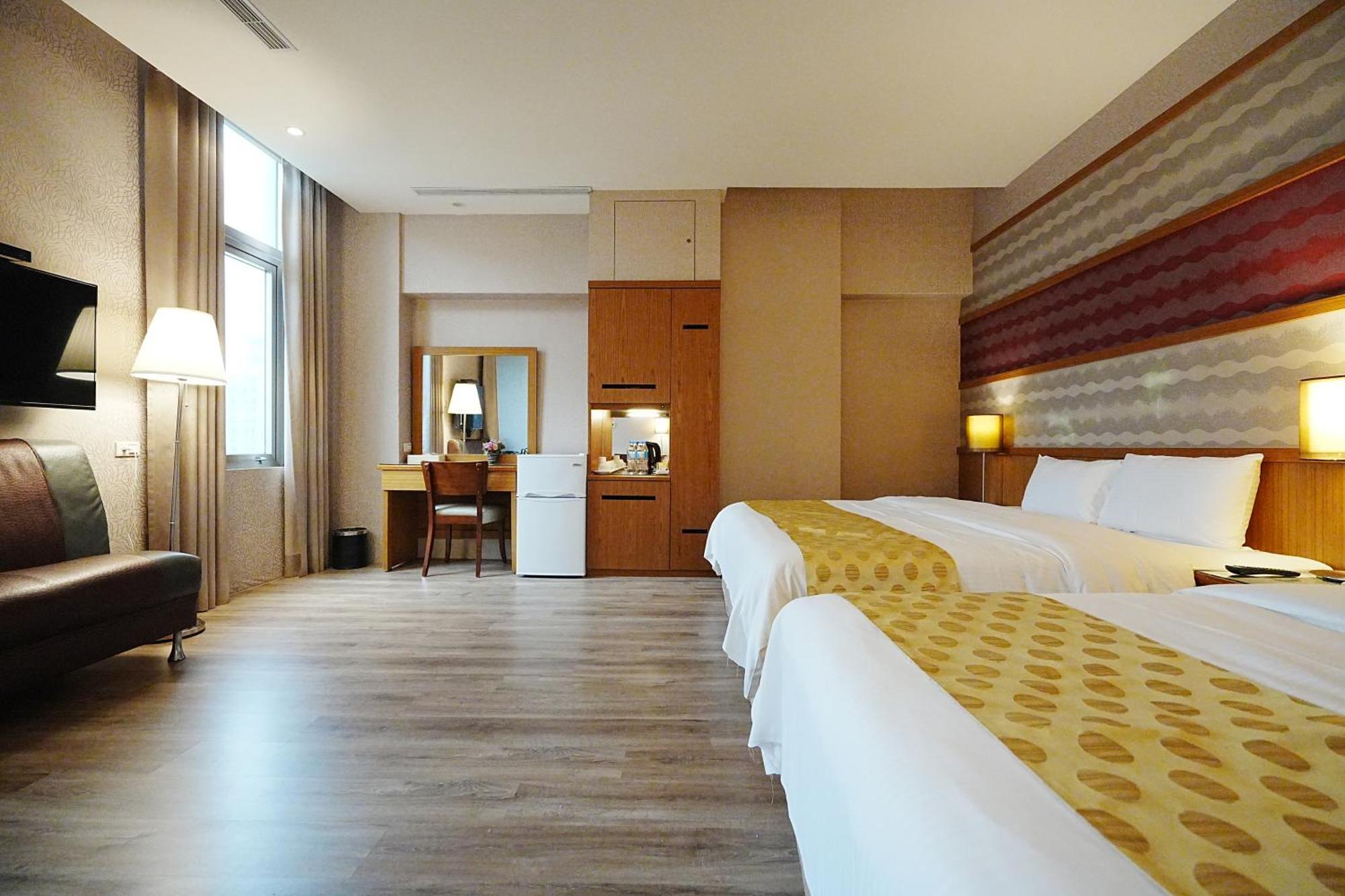 York Hotel Taipei Exterior photo