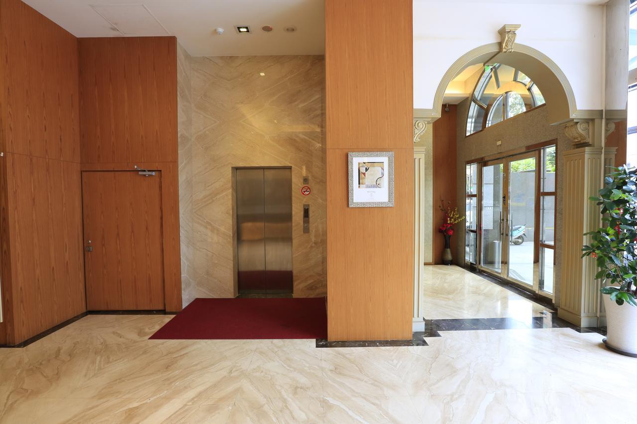 York Hotel Taipei Exterior photo